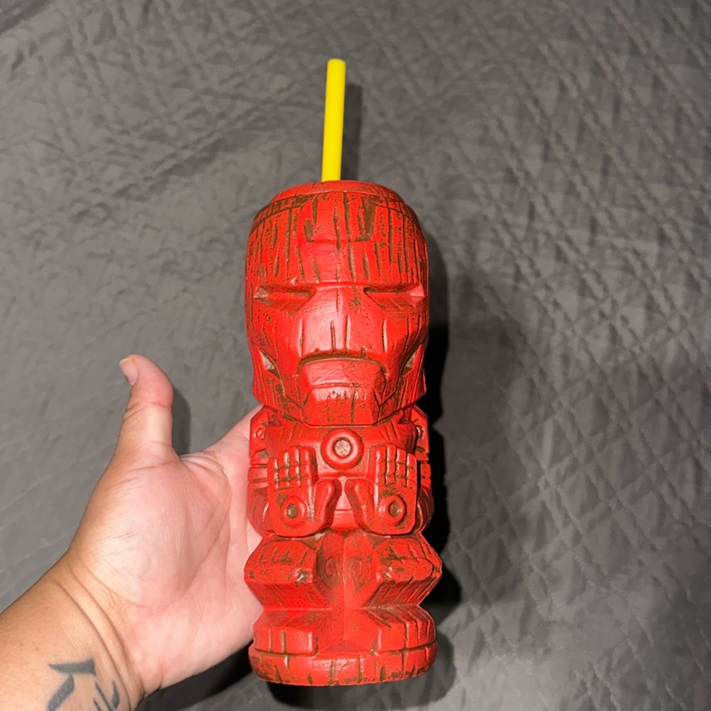 Iron Man Geeki Tikis Marvel Plastic Tumbler Tiki Style Cup - Holds 22 Ounces